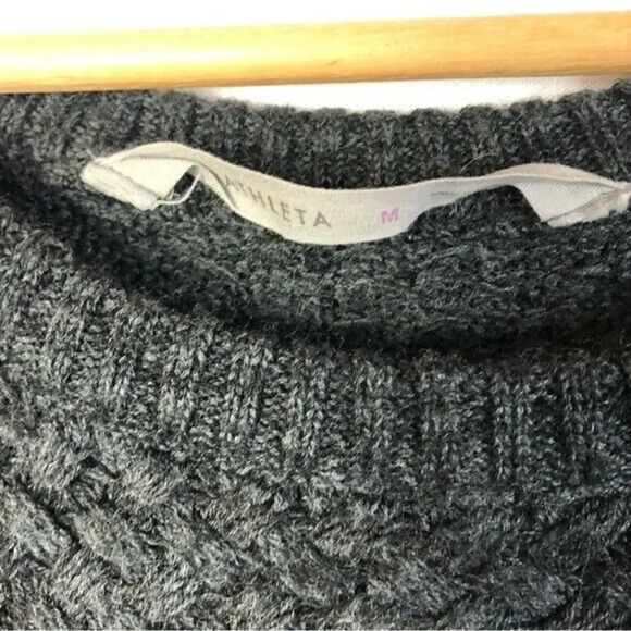 Athleta Cypress Merino Wool Gray Knit Pullover Sweater M - Picture 4 of 4